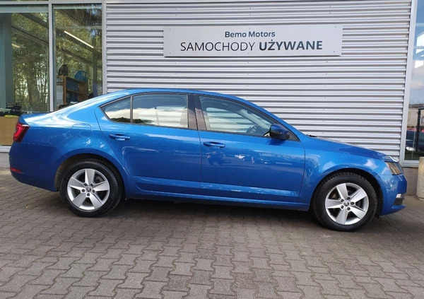 Skoda Octavia cena 54900 przebieg: 179949, rok produkcji 2018 z Poznań małe 29